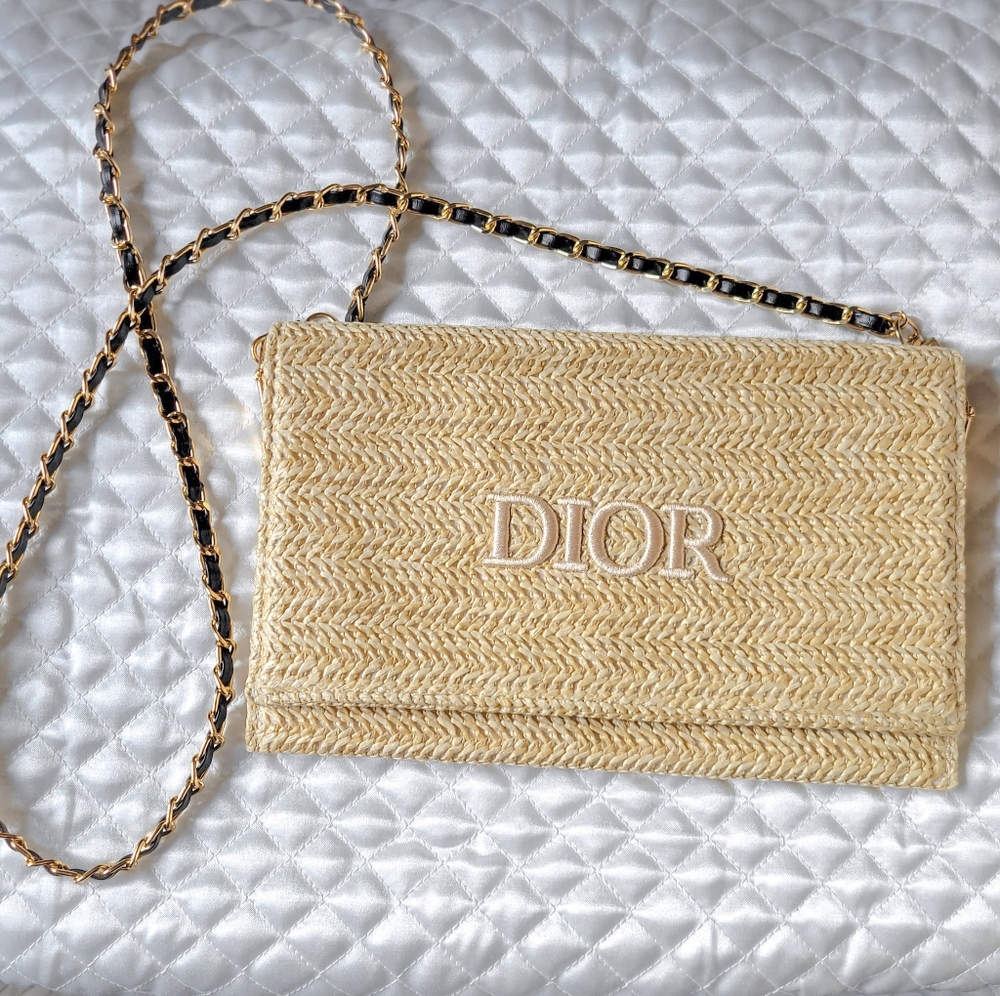 Authentic DIOR Raffia Clutch Handbag • Woven Straw • Chain Strap • Travel Purse - Picture 8 of 8